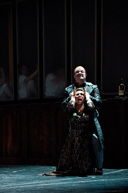 Tosca 9