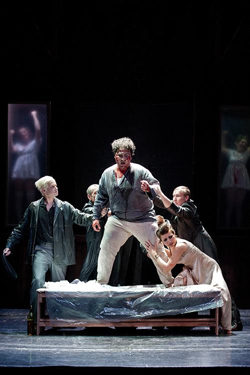 Tosca 14